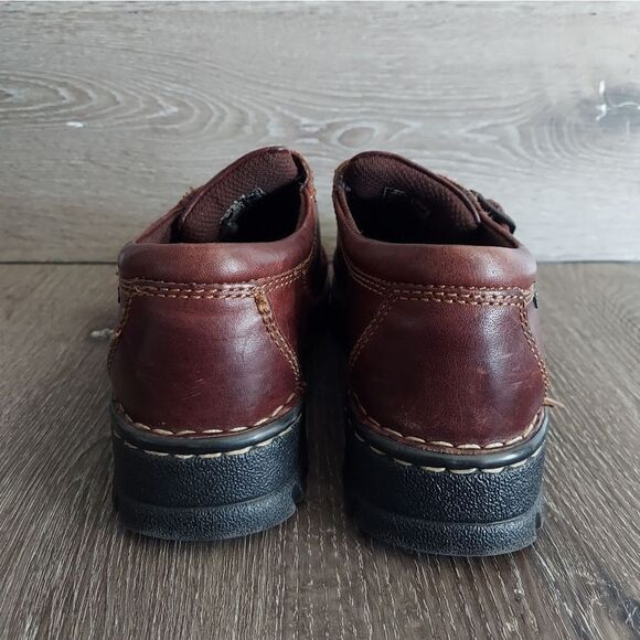 Eastland Womens Syracuse Slip-On Loafer, Brown Leather, 10 - Picture 5 of 9